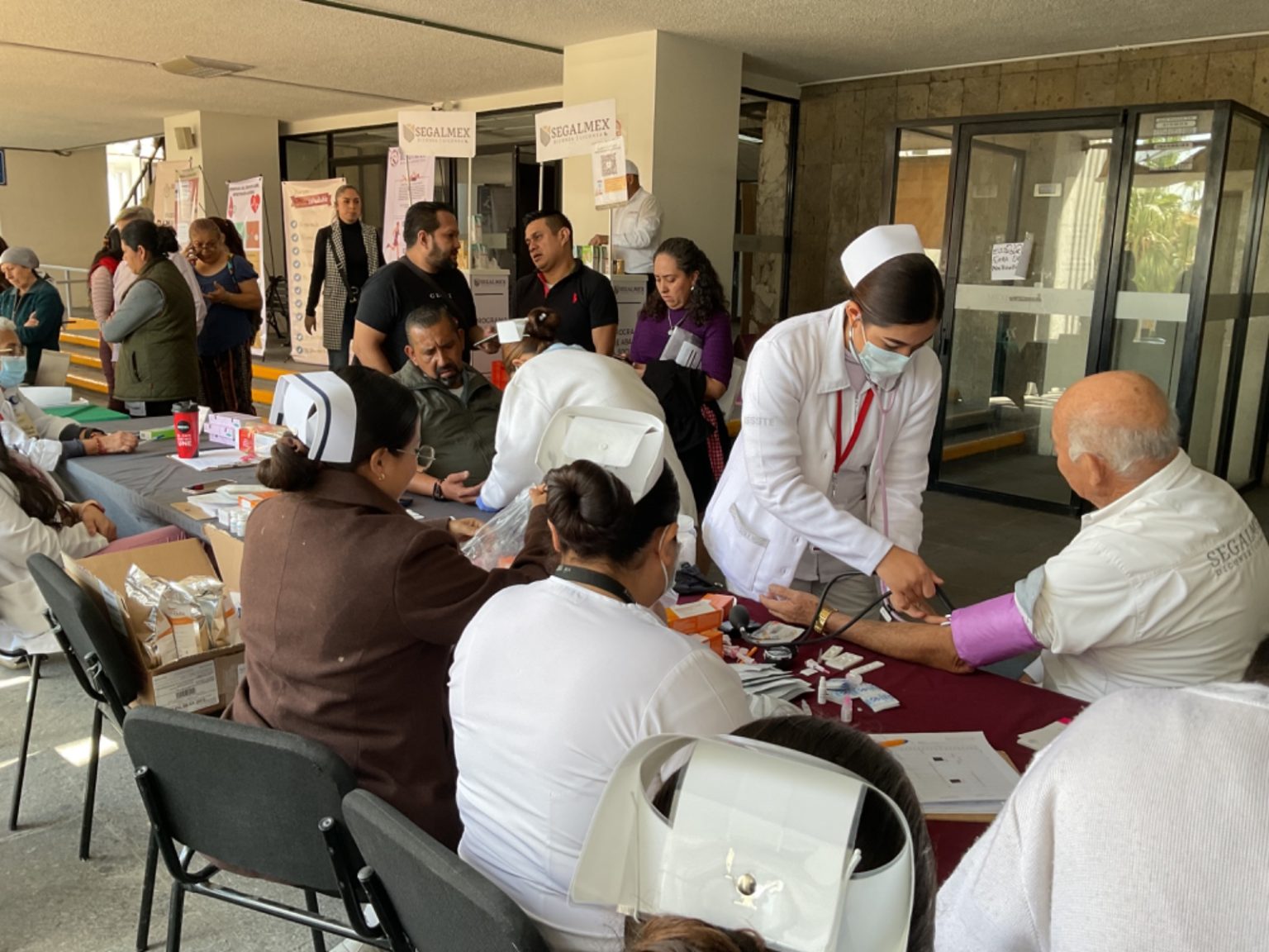 Inicia el ISSSTE el mes de la salud del hombre.