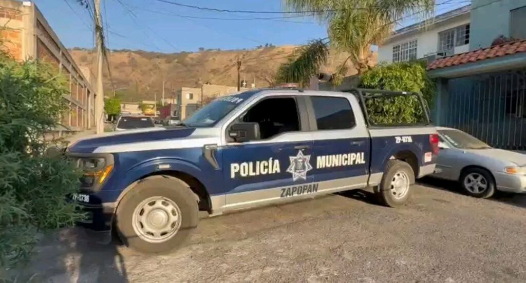 Carnicero dispara contra asaltantes en Zapopan.