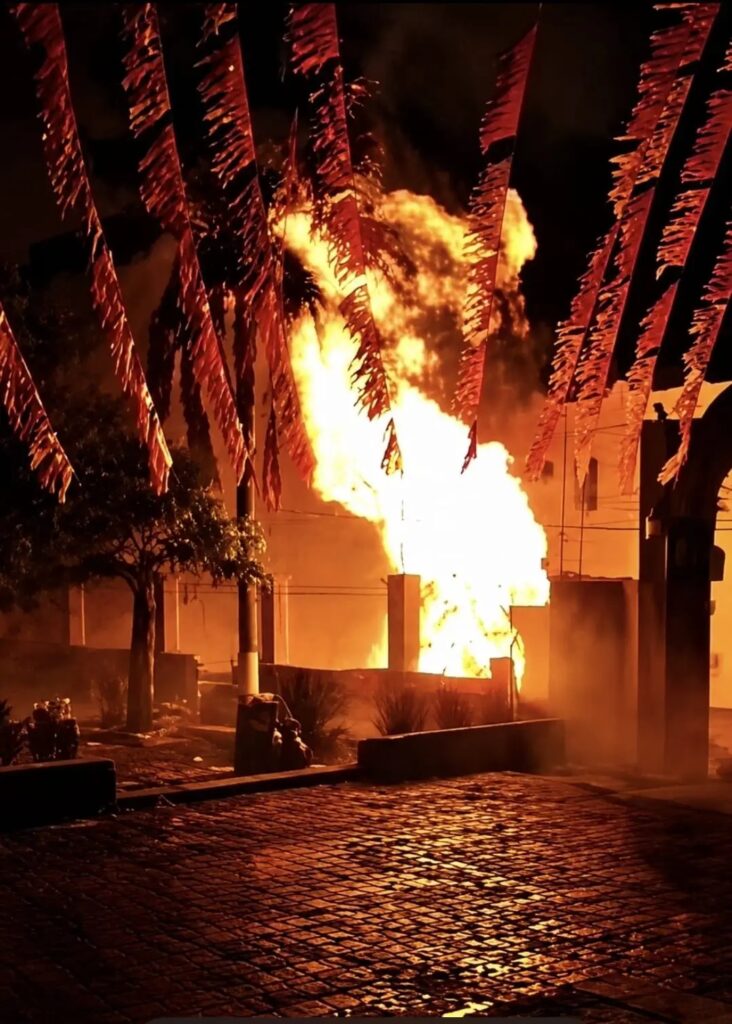 Explosión en fiestas patronales de Amatitán deja 13 lesionados.
