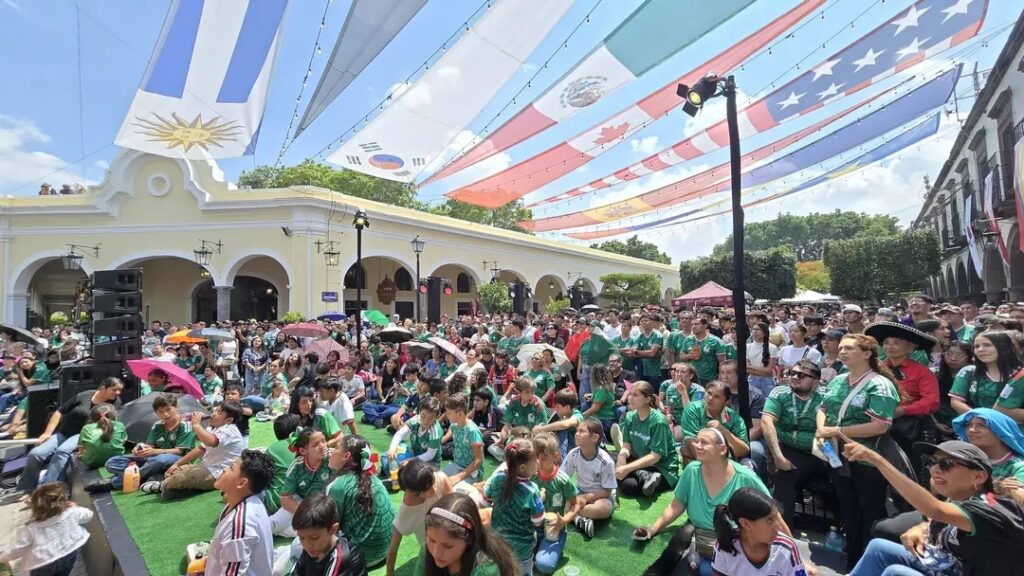Unas seis mil 500 personas disfrutaron la inauguración del Mundial en Tlaquepaque.