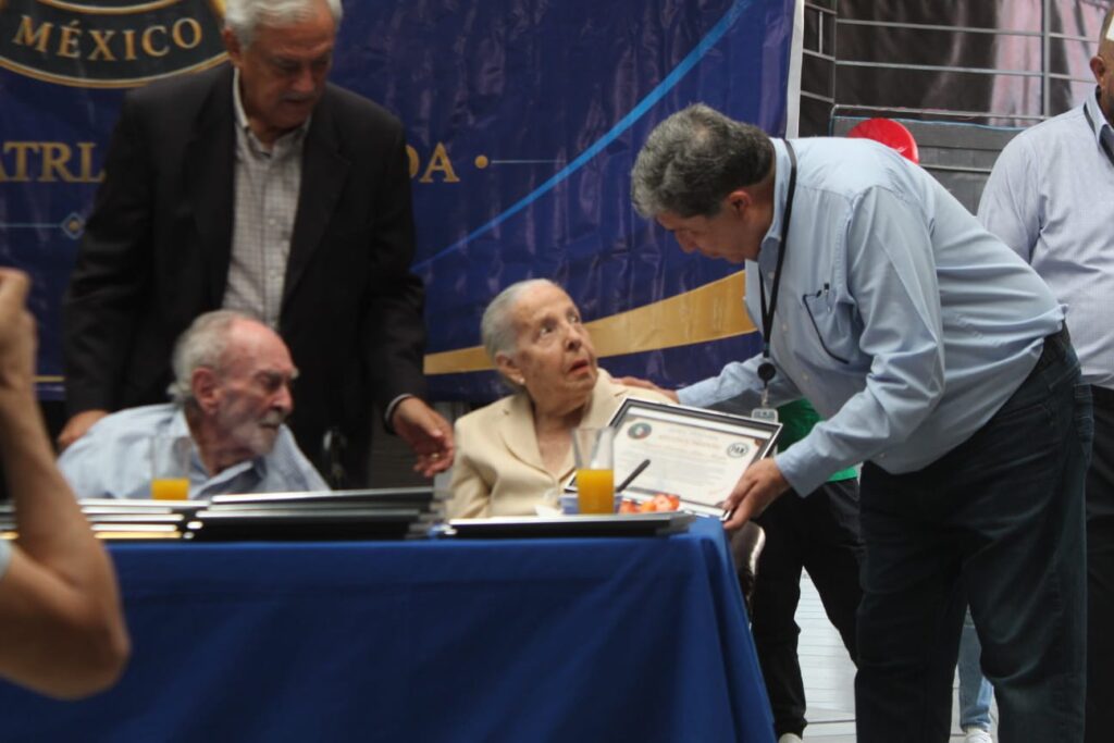 Homenaje a fundadores del PAN Jalisco.